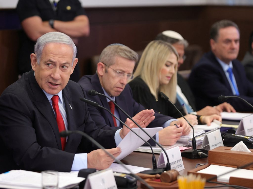 نتنياهو يسعى لإخضاع وزرائه لجهاز فحص الكذب