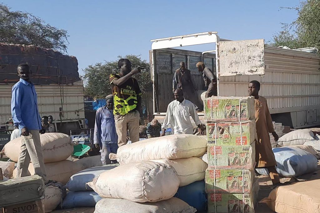 أزمة اقتصادية تضرب دارفور.. توقف القوافل التجارية وارتفاع كبير بالأسعار