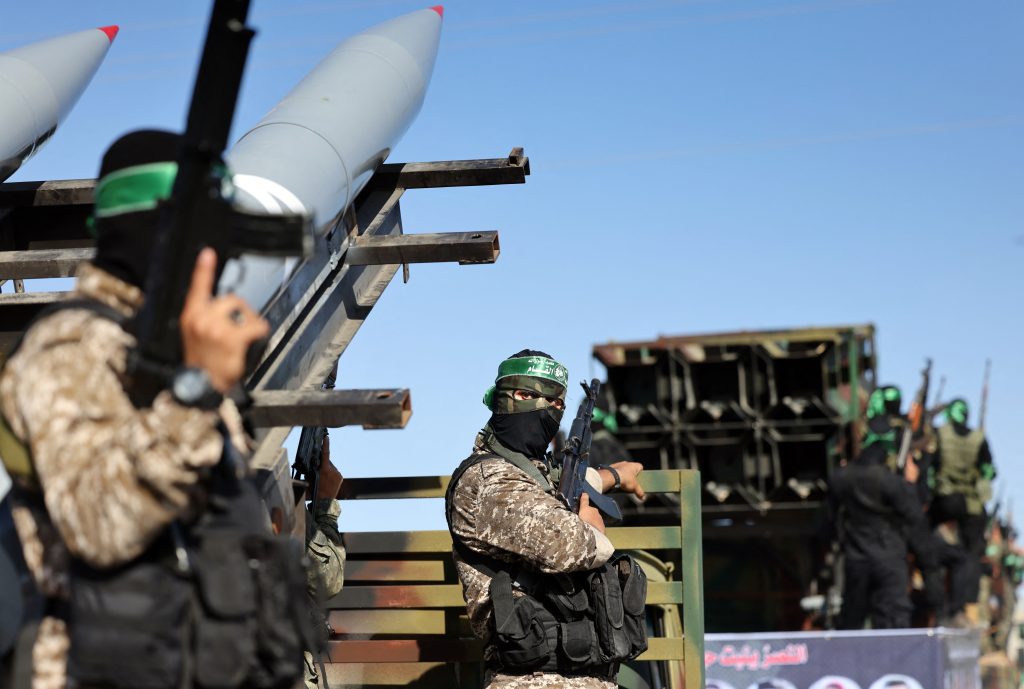 معلومات إسرائيلية جديدة عن الوضع الصحي لقائد “كتائب القسام”