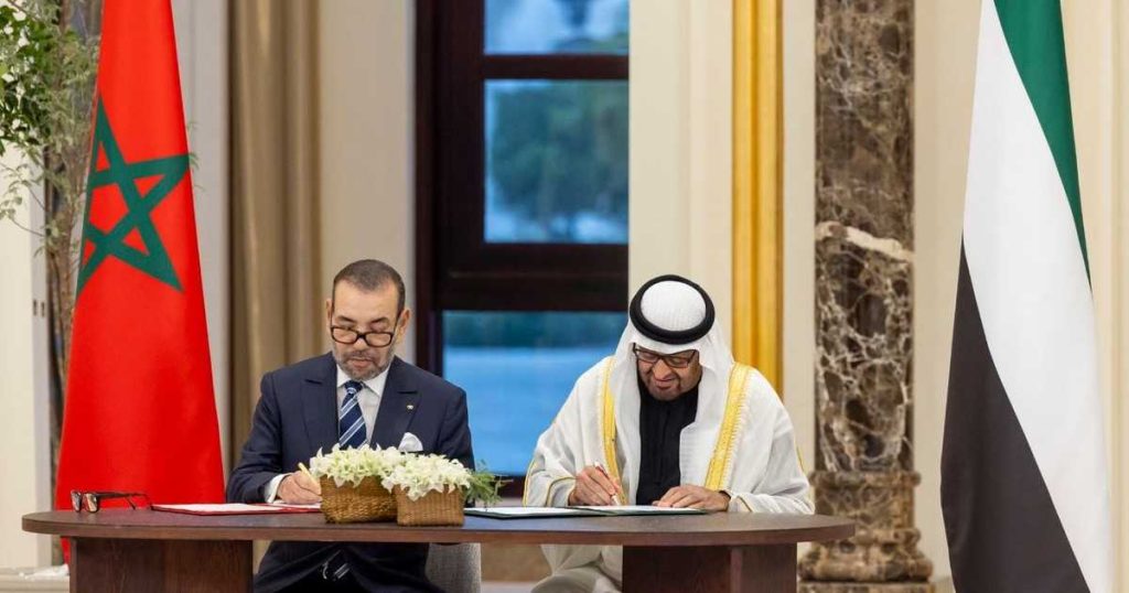 رئيس الإمارات وملك المغرب يوقعان إعلاناً نحو شراكة مبتكرة