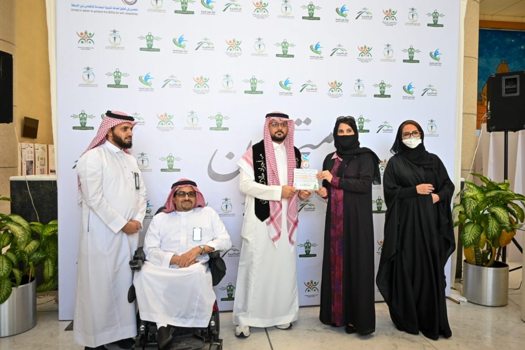 جامعة “المؤسس” تحتفل باليوم العالمي للأشخاص ذوي الإعاقة بمشاركة 24 جهة من داخل وخارج الجامعة