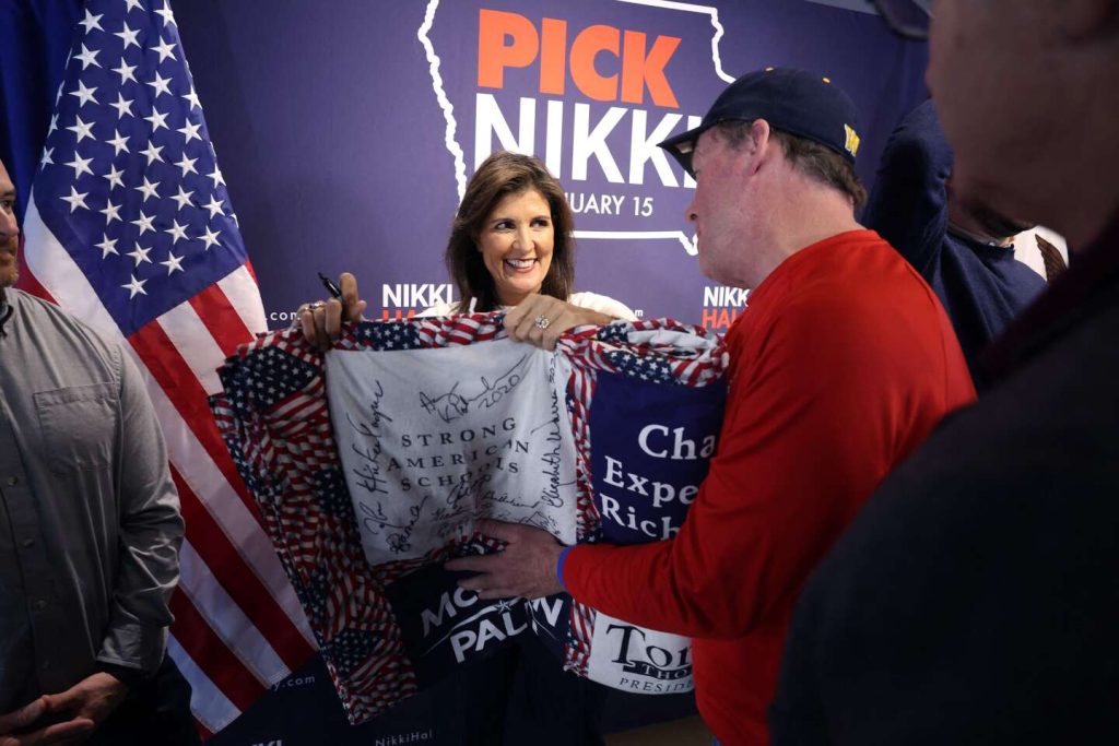 نيكي هيلي أو الحلم غير المحتمل بوجود بديل لدونالد ترامب بين الجمهوريين