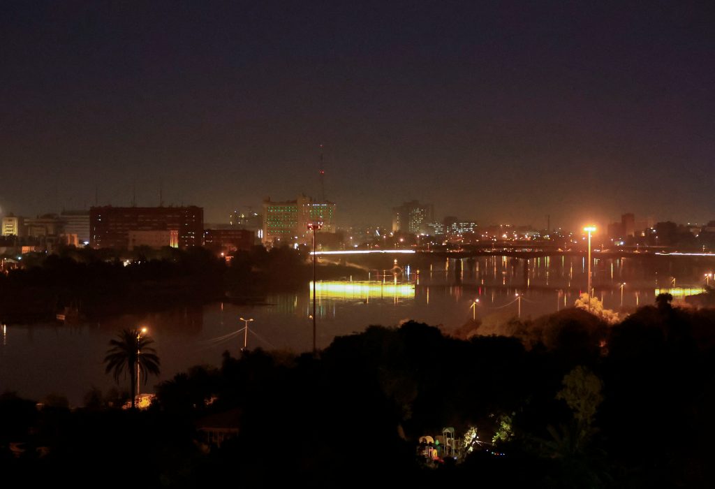 بعد هجوم على المنطقة الخضراء.. السفارة الأميركية تدعو بغداد لـ”حماية” المقار الدبلوماسية