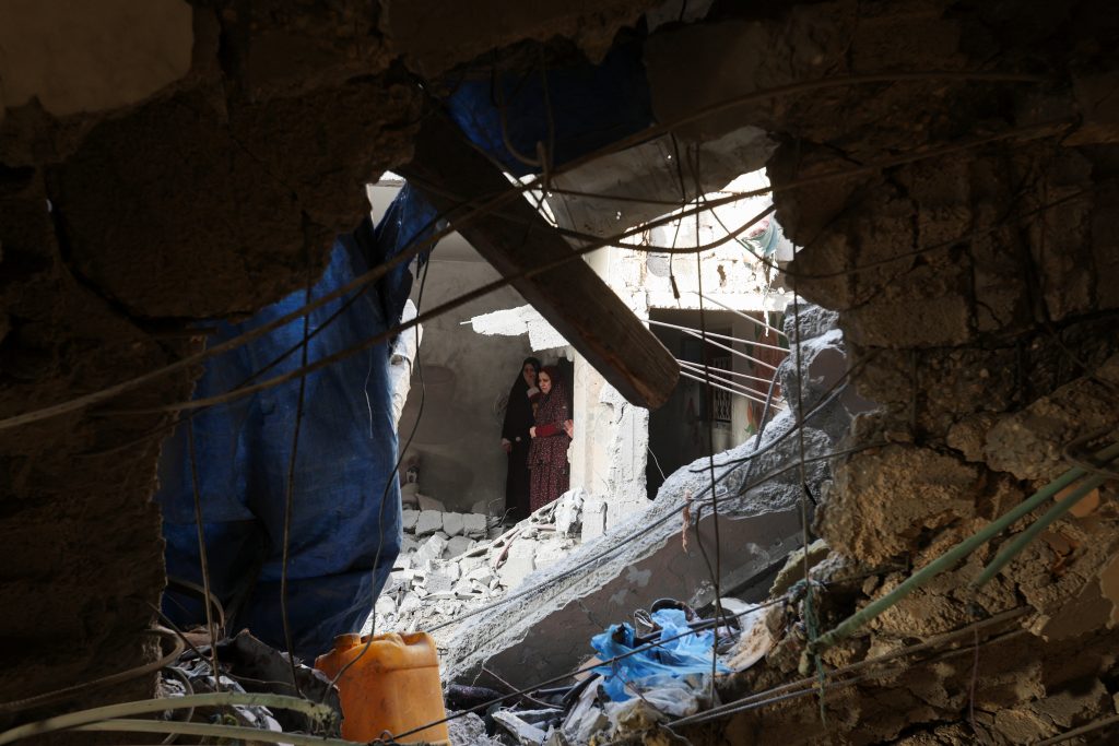 تقرير: خان يونس تضع الولايات المتحدة وإسرائيل على “مسار تصادمي”