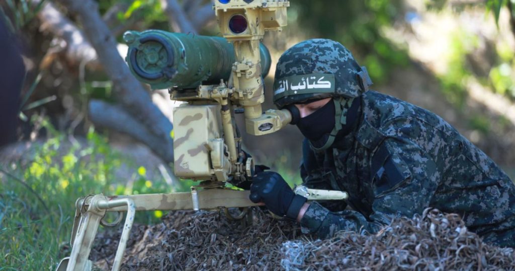 الاحتلال يعلن حصار خان يونس والمقاومة تخوض معارك ضارية بغزة