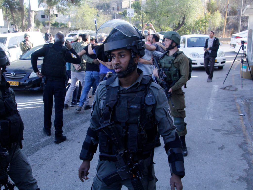 شهداء وإصابات في اقتحامات للجيش الإسرائيلي بالضفة