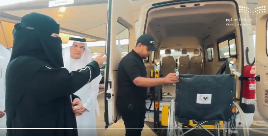 تدشين حافلات النقل المدرسي لطلاب وطالبات التربية الخاصة في جدة