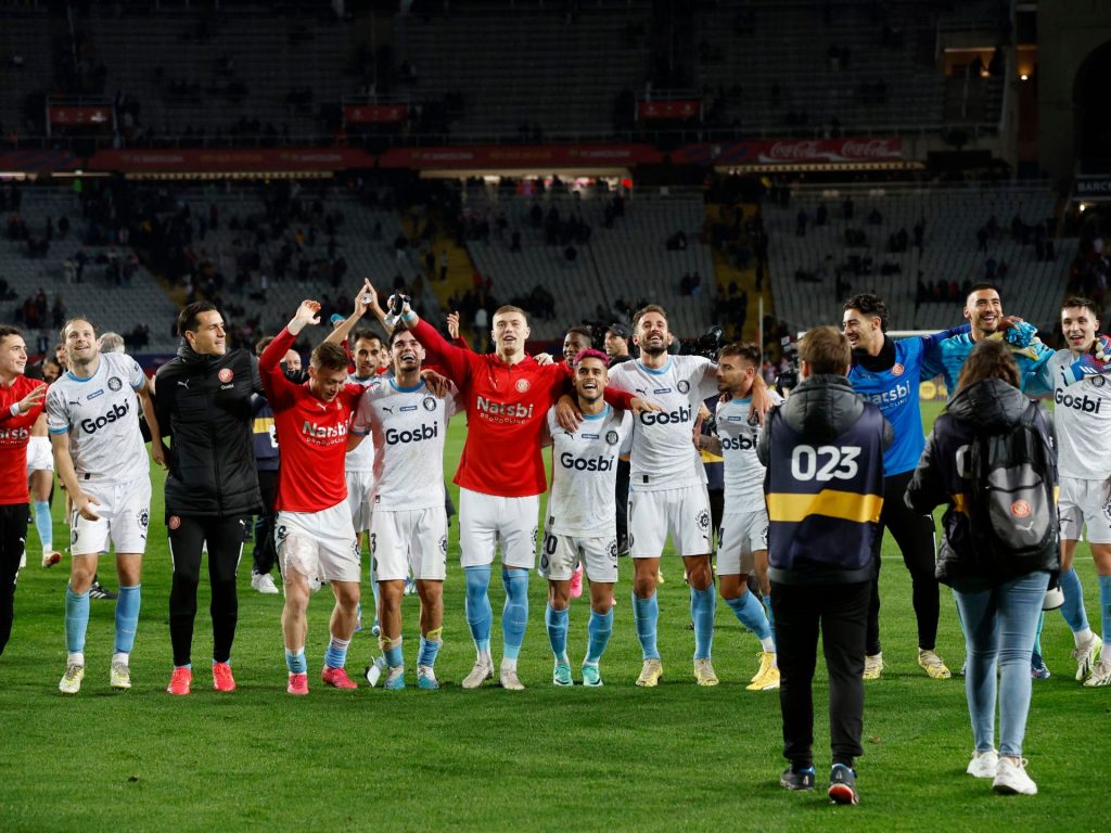 انفرد بصدارة الليغا.. فوز تاريخي لجيرونا على برشلونة