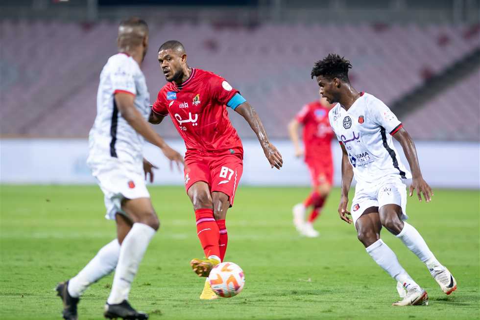 الوحدة يفوز على الرياض بثلاثية في "دوري روشن"