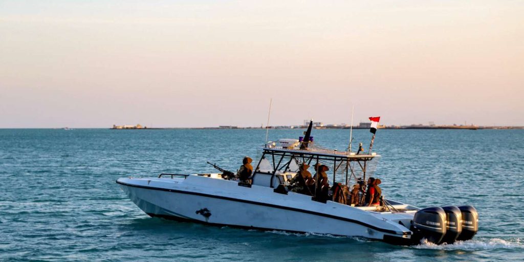 مباشر: إسرائيل وحماس: العثور على الرهينة الفرنسي الإسرائيلي إيليا توليدانو ميتا في قطاع غزة؛ سفينة شحن أصيبت في البحر الأحمر برصاصة من اليمن