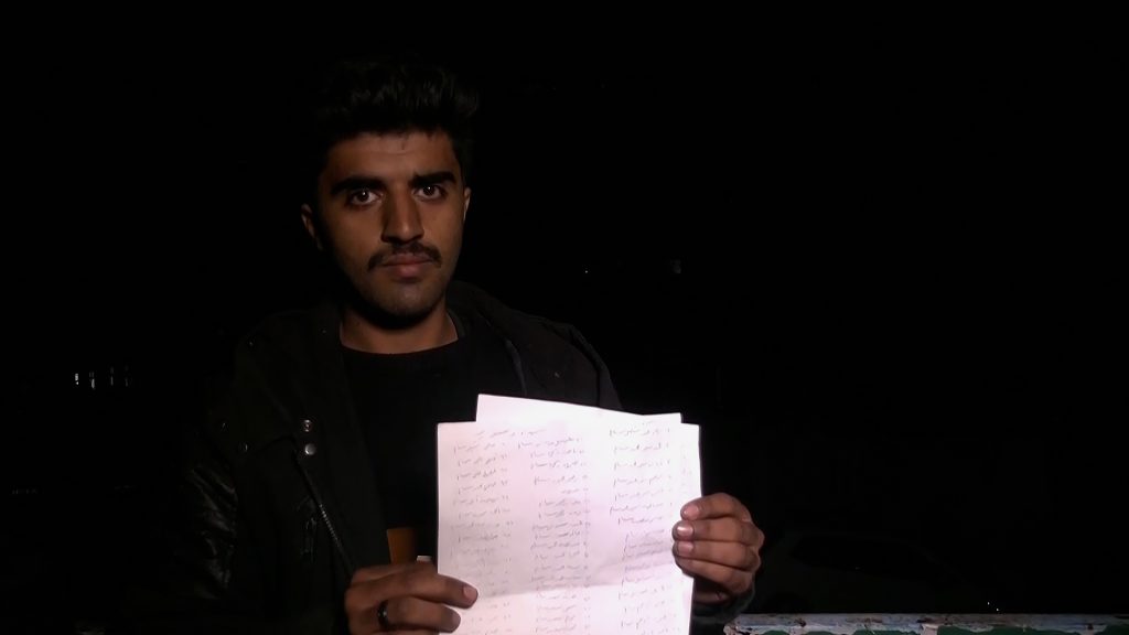 مناشدة للبحث عن 50 طفلا تحت الأنقاض بعد قصف إسرائيلي وسط غزة