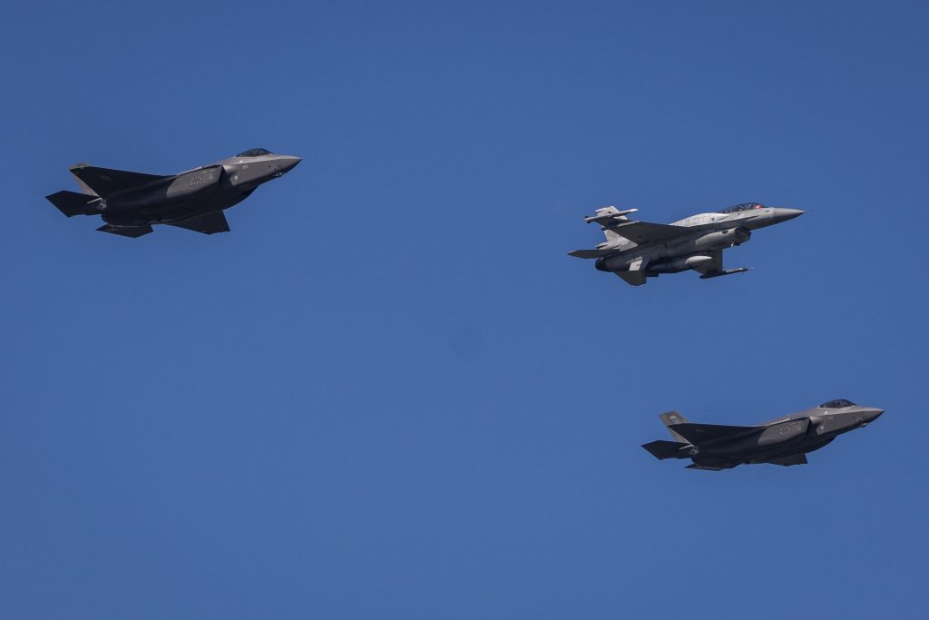 إف-16″ لتركيا و”إف-35″ لليونان.. الإدارة الأميركية تكشف صفقات “بيع محتمل