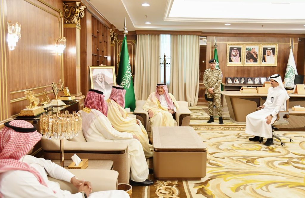 بالصور .. الأمير محمد بن ناصر يدشن حملة تطعيم ضد «شلل الأطفال» بجازان