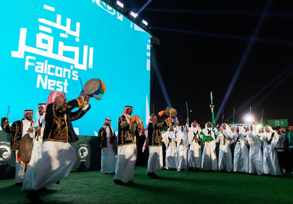 على هامش كأس آسيا.. «بيت الصقر» يستقبل أكثر من 50 ألف مشجع في الدوحة