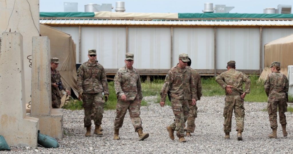 واشنطن وبغداد بصدد بحث إنهاء الوجود العسكري الأميركي بالعراق