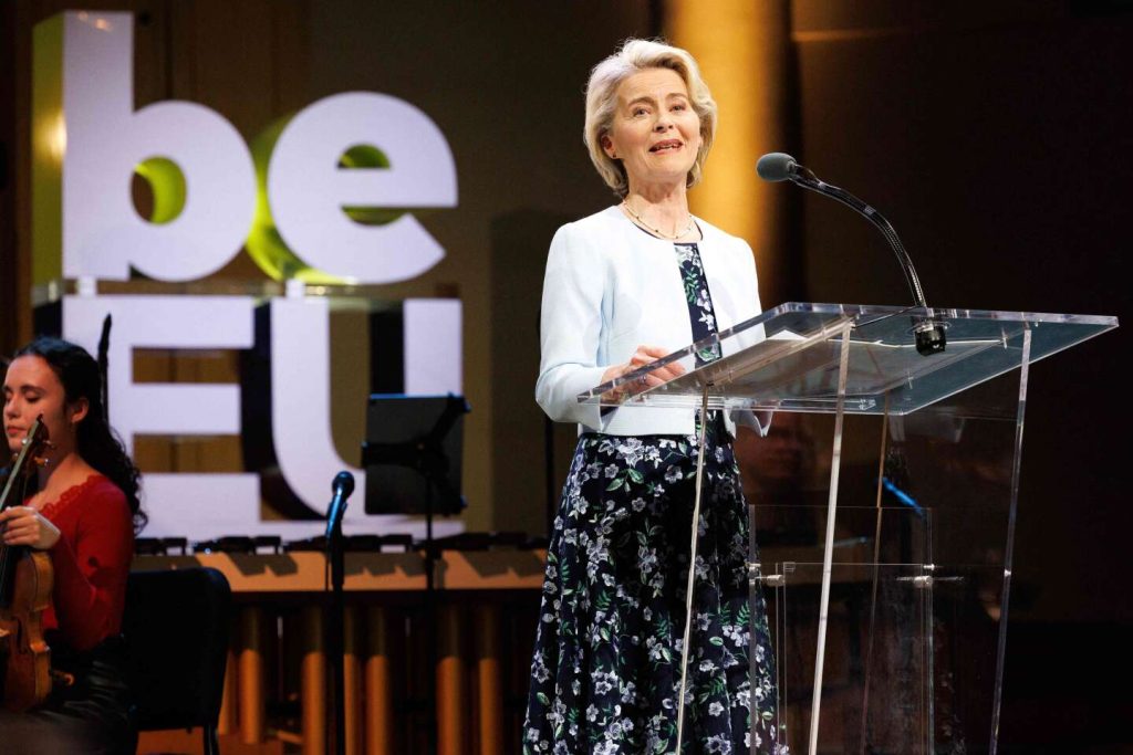 “الانتقال إلى اتحاد أوروبي موسع يشكل تحديا سياسيا”