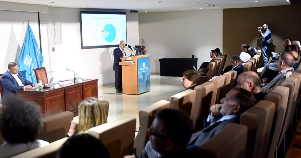 استطلاع: غالبية العرب يعتبرون فلسطين قضية جامعة ويرفضون التطبيع