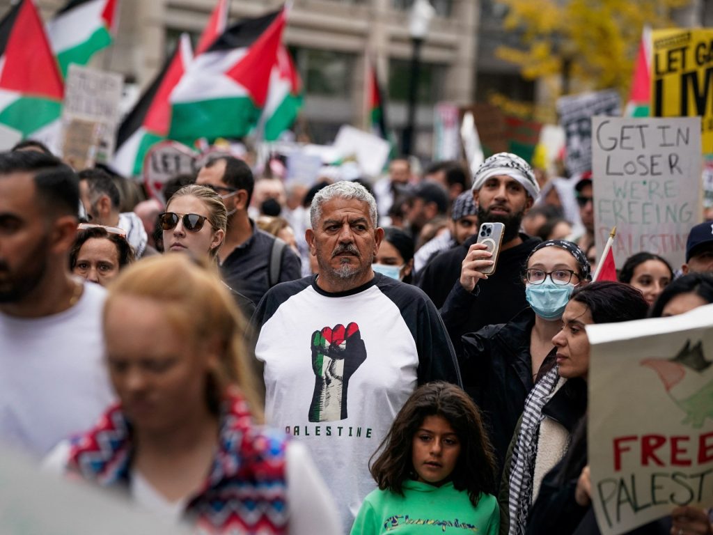 يديعوت أحرونوت: بروز جيل جديد من الديمقراطيين الأميركيين لا يؤيد إسرائيل