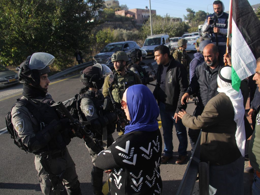 إسرائيل المأزومة بغزة هل تبحث عن انتصار لها بالضفة؟