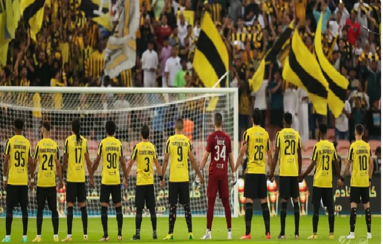 الاتحاد يفوز على الطائي بثلاثة أهداف نظيفة في دوري روشن