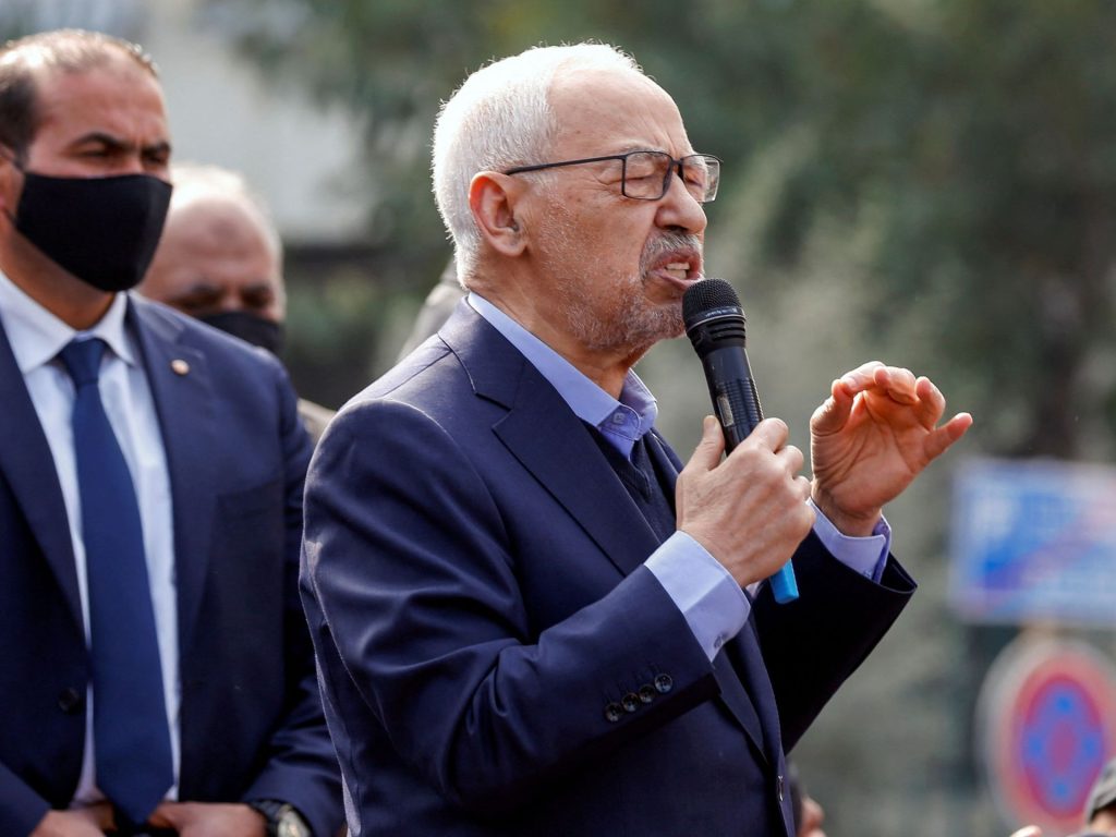 هيئة الدفاع تنفي تهمة “التمويل الأجنبي” في قضية الغنوشي