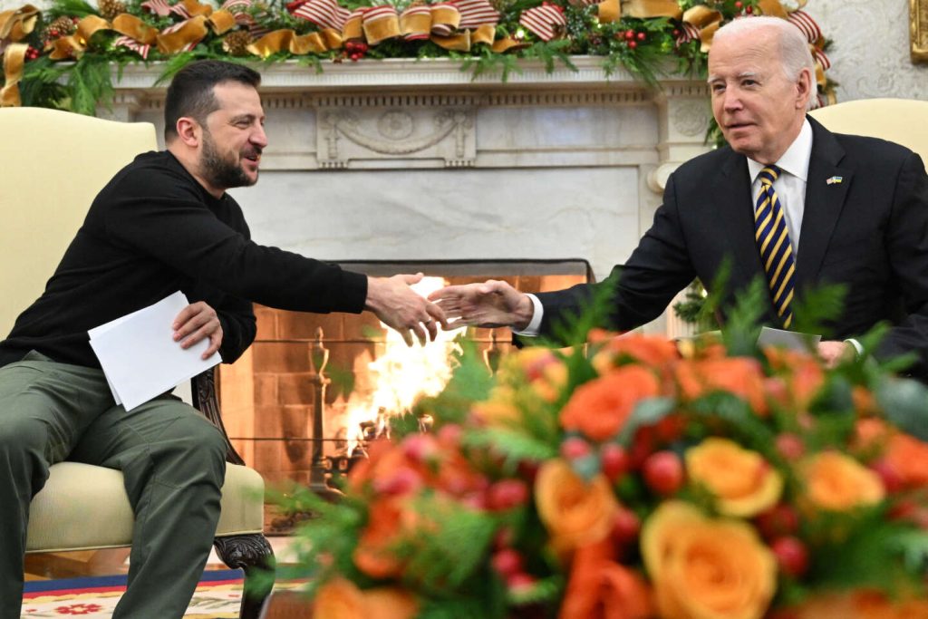 ومن أوكرانيا إلى غزة، وضعت مصداقية الغرب على المحك