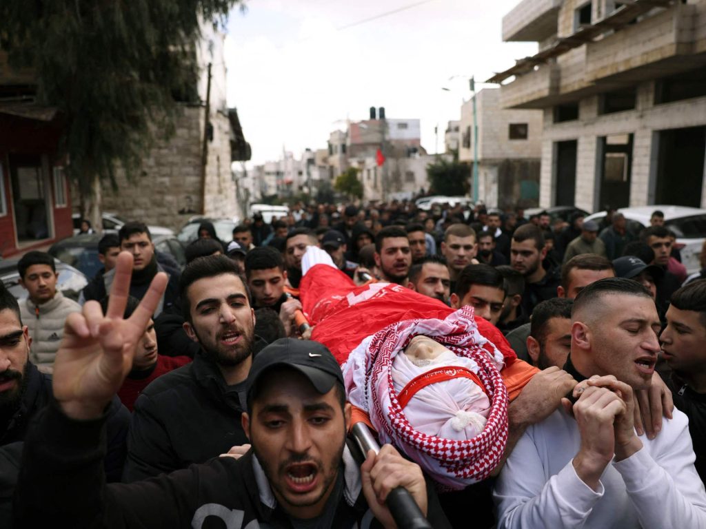 اقتحامات الضفة تتصاعد وحصيلة المعتقلين تتجاوز 7 آلاف