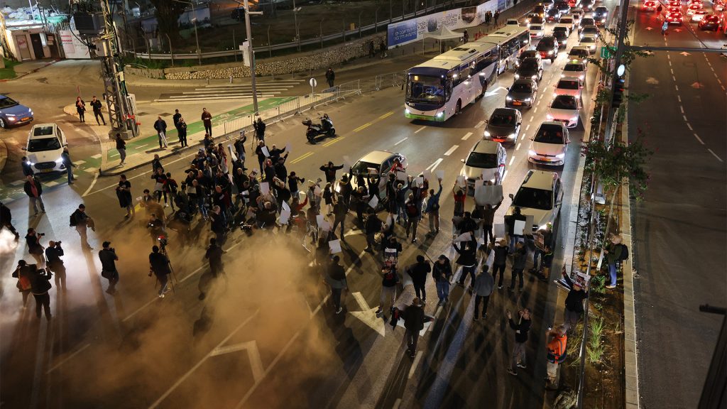 كيف حاول إسرائيليون استغلال “7 أكتوبر” للحصول على تعويضات حكومية؟