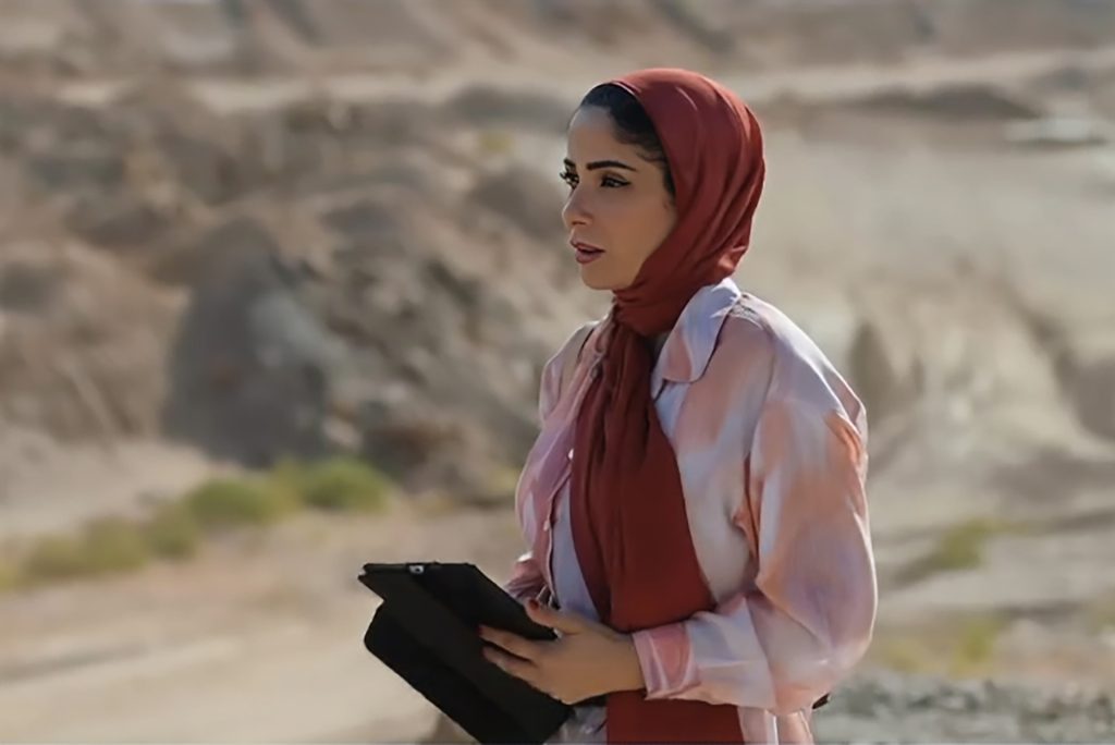 كيف استطاع فيلم “رحلة 404” تحقيق نجاح فاق التوقعات؟