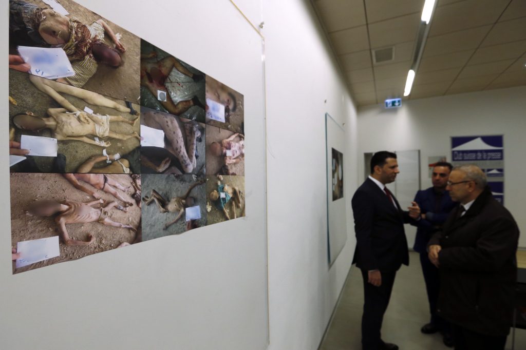 قيود أميركية جديدة على التأشيرات لمسؤولين سوريين