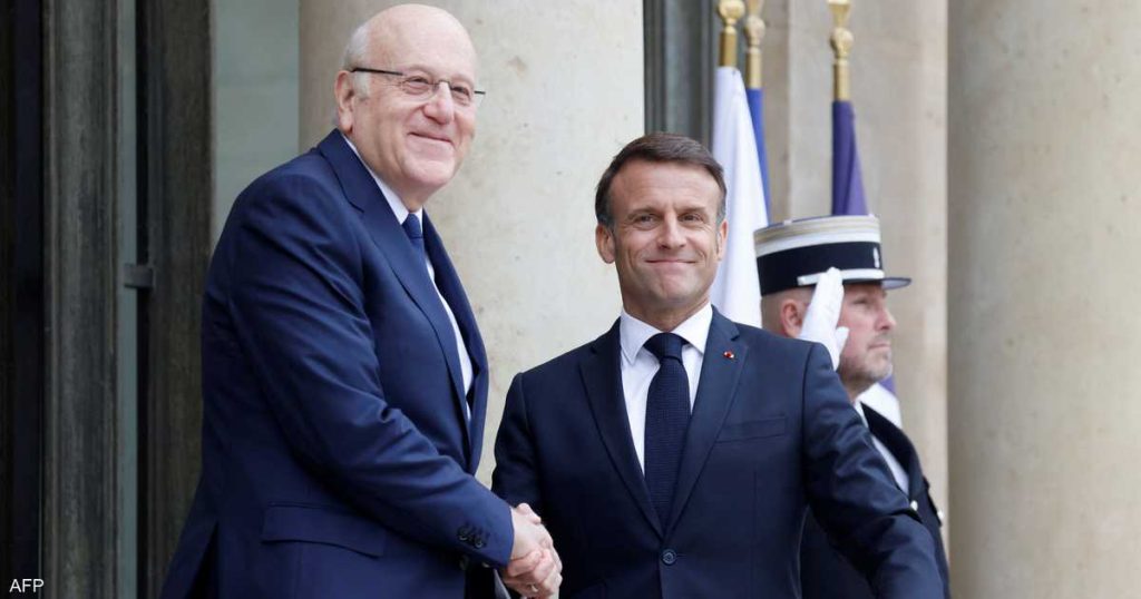 ماكرون وميقاتي يبحثان سبل إنهاء اشتباكات حزب الله وإسرائيل