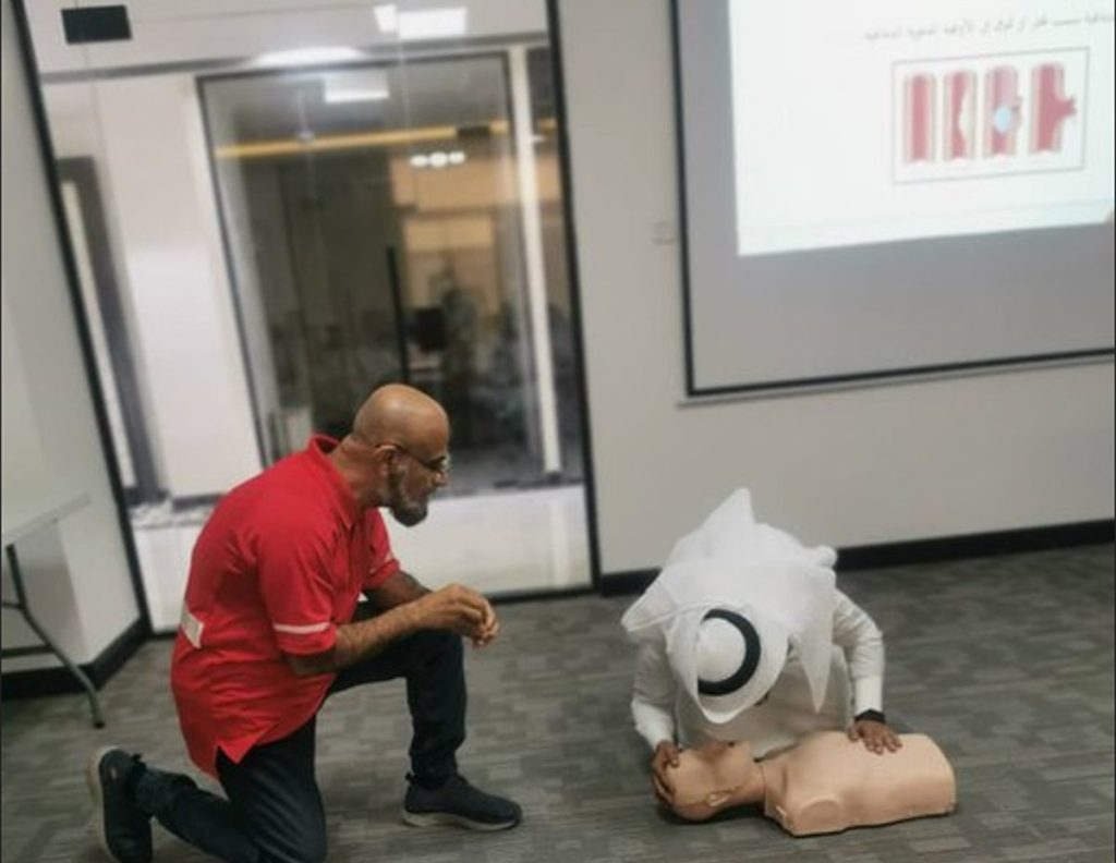 «تعليم جدة»: 20 موجهًا صحيًا يجتازون البرنامج التدريبي «سفير الحياة» للإسعافات الأولية