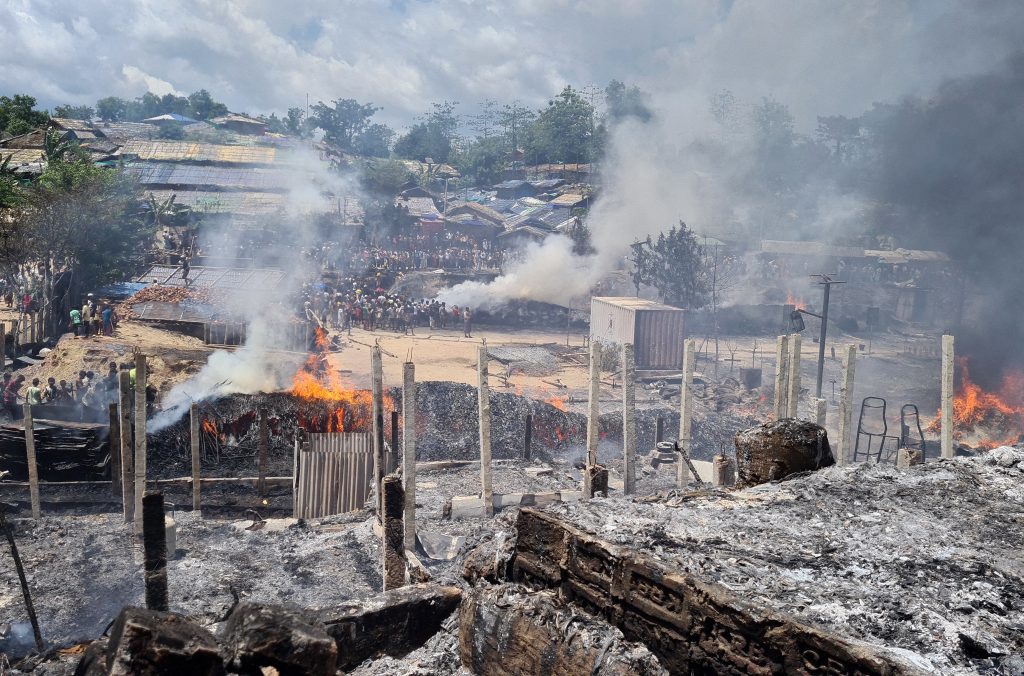 “روايات عن قطع الرؤوس”.. الأمم المتحدة: نحو 45 ألفا من الروهينغا فروا من المعارك في ميانمار خلال الأيام الأخيرة