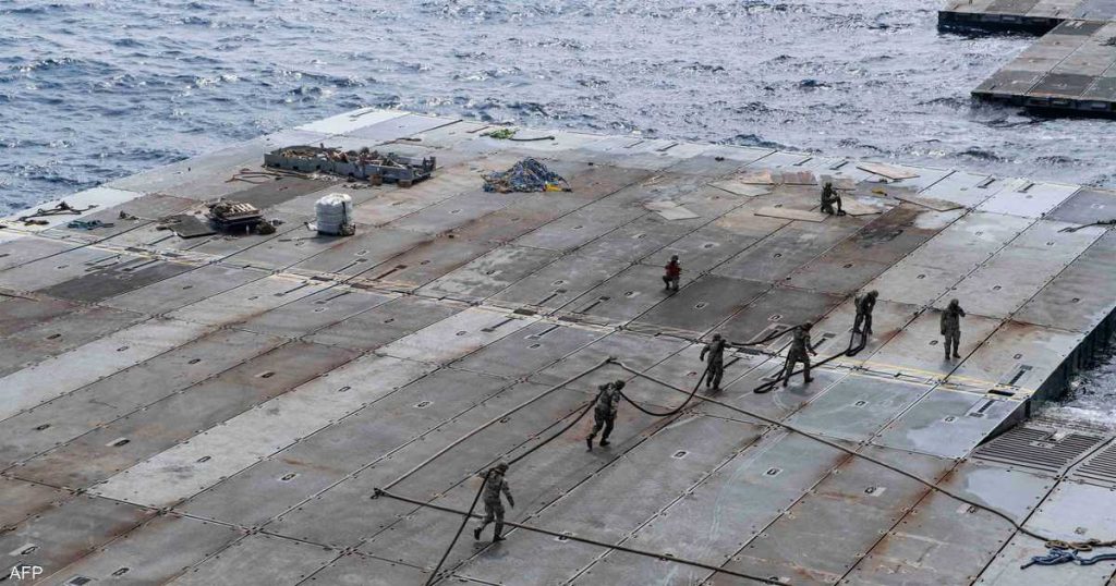 سنتكوم: نحو 569 طن مساعدات سُلمت لغزة عبر الرصيف البحري