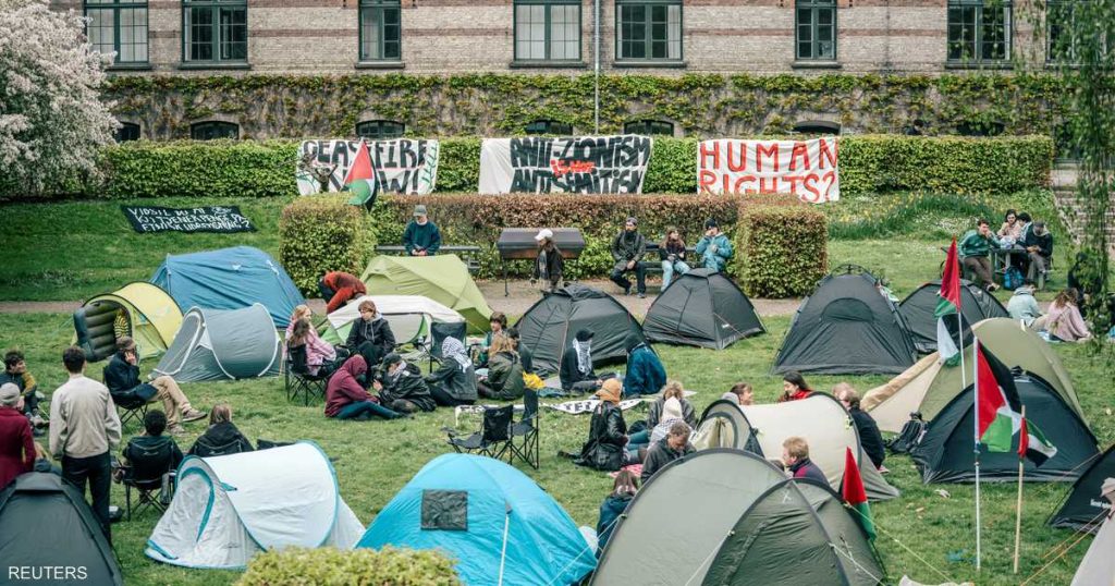 بضغط طلابي.. جامعة دنماركية توقف استثماراتها بالضفة الغربية