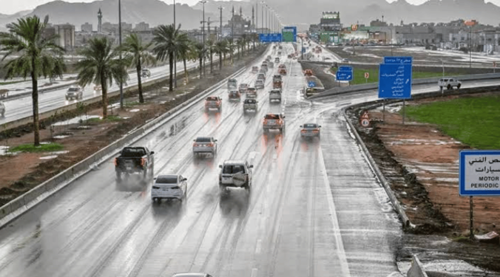 الدفاع المدني تنبه من الحالة المناخية في 5 مناطق