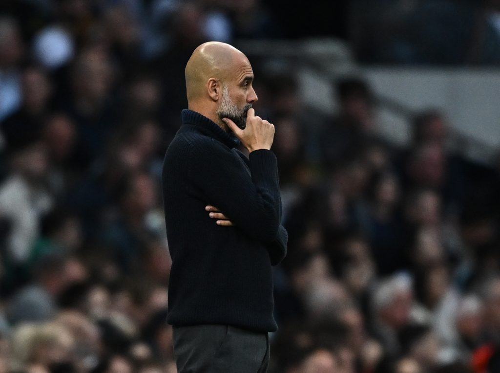 قبل ساعات من حسم اللقب.. غوارديولا يعلن موقفه من الاستمرار في مانشستر سيتي