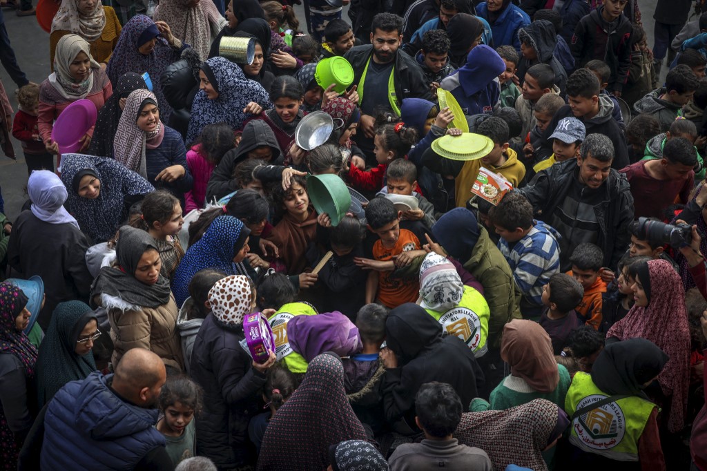 “ربما بدأت بالفعل”.. تحذير من مجاعة وشيكة في شمال غزة