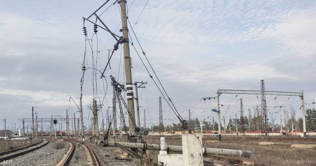 انقطاع الكهرباء في معظم أنحاء أوكرانيا بعد هجمات روسية