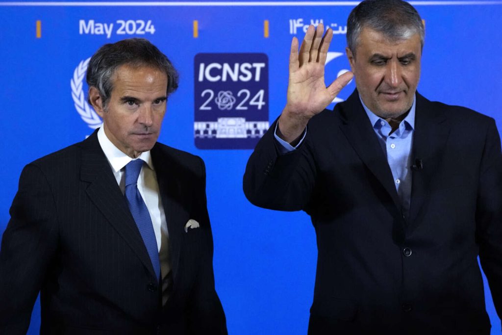 الخلافات بين الولايات المتحدة وأوروبا بشأن الطاقة النووية الإيرانية