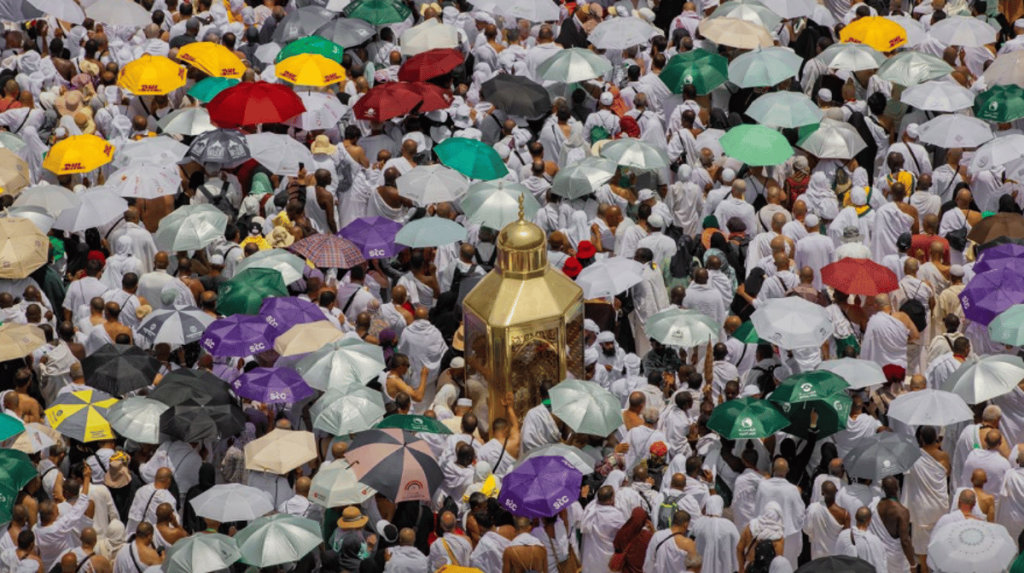 «احموا أنفسكم منها».. تنبيه من «شؤون الحرمين» لضيوف الرحمن