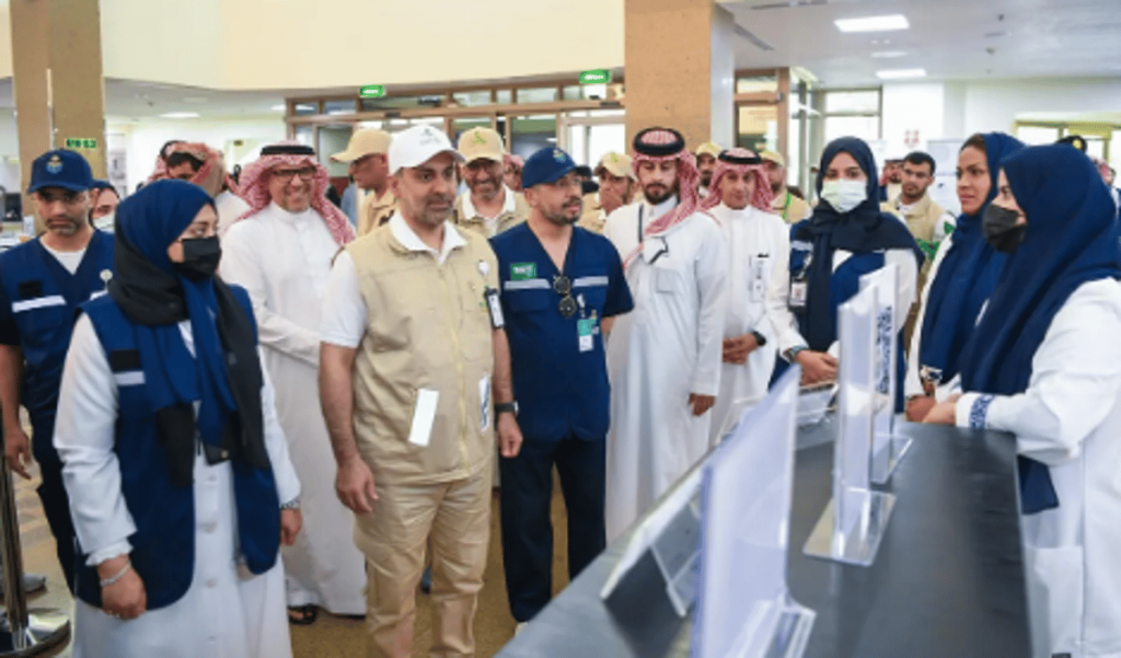 وزير الصحة يزور مستشفى قوى الأمن بمنطقة مكة المكرمة