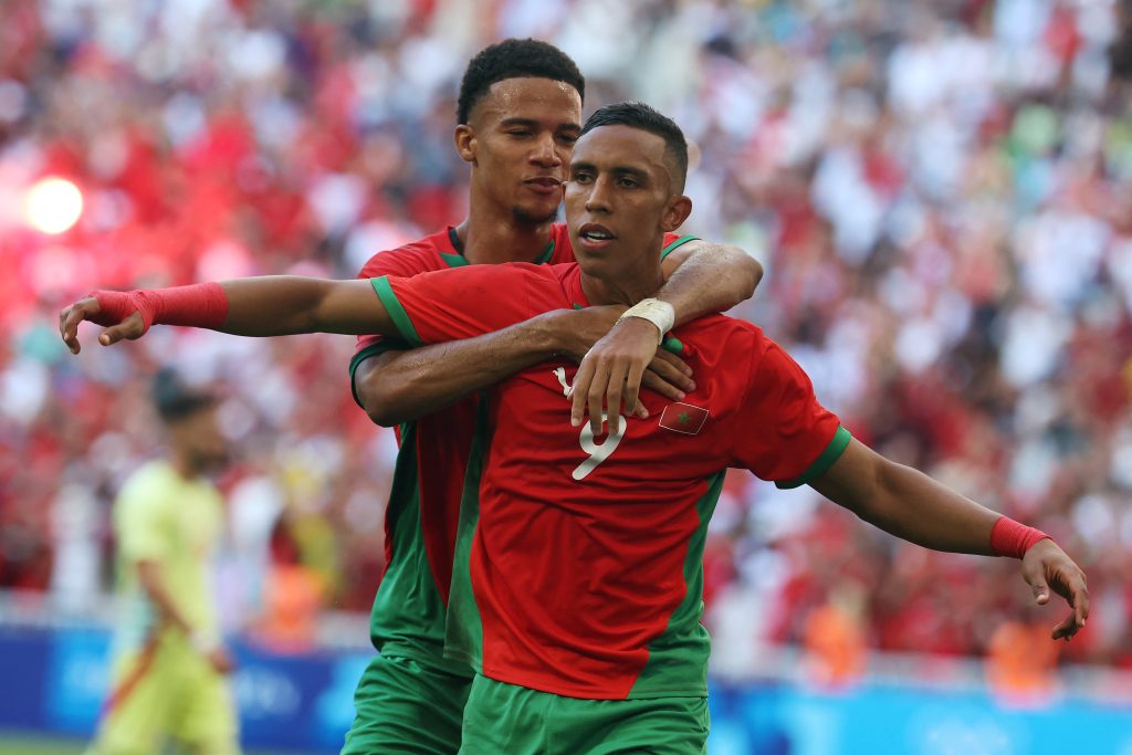 نجم المغرب “البرونزي” إلى فيورنتينا الإيطالي