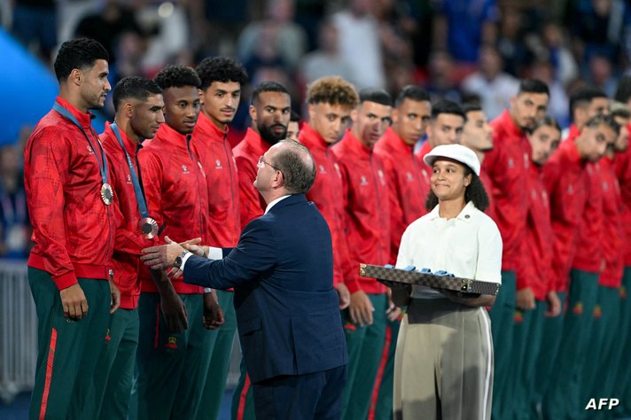 لاعبو منتخب المغرب يتسلمون البرونزية