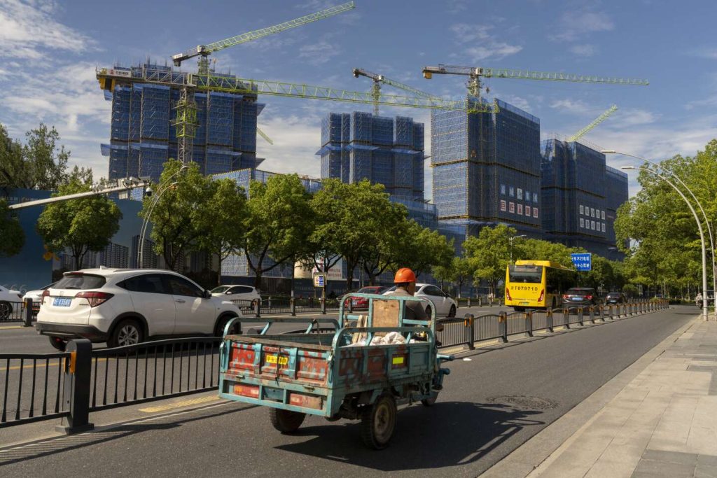 وفي الصين، تم “خفض” الاستهلاك