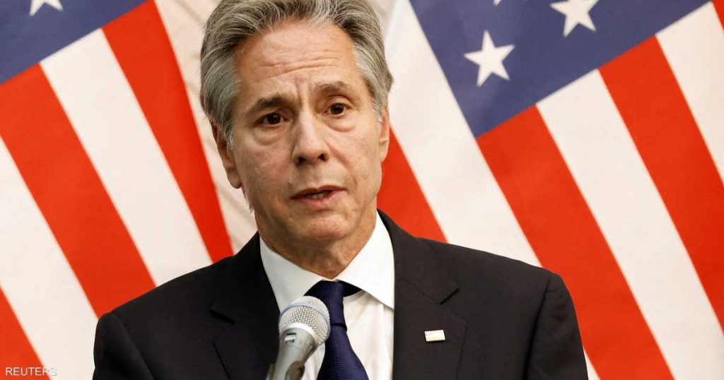 بلينكن يدعو “لكسر حلقة العنف” في الشرق الأوسط