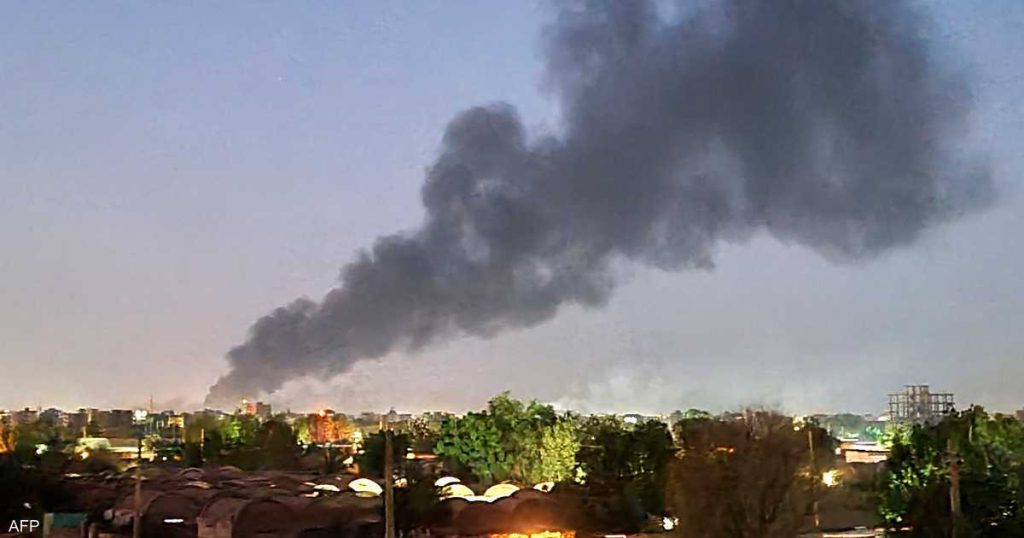 حرب السودان.. مقتل العشرات في قصف جوي عنيف