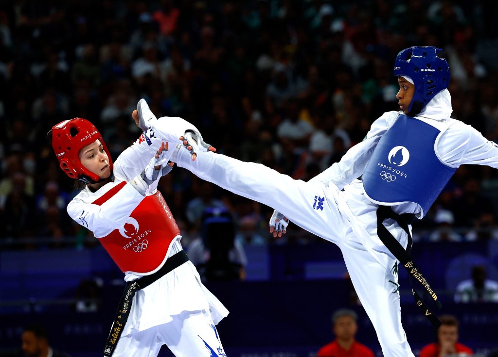 أولمبياد باريس.. رياضية سعودية تهزم خصمتها الإسرائيلية وتخرجها باكية