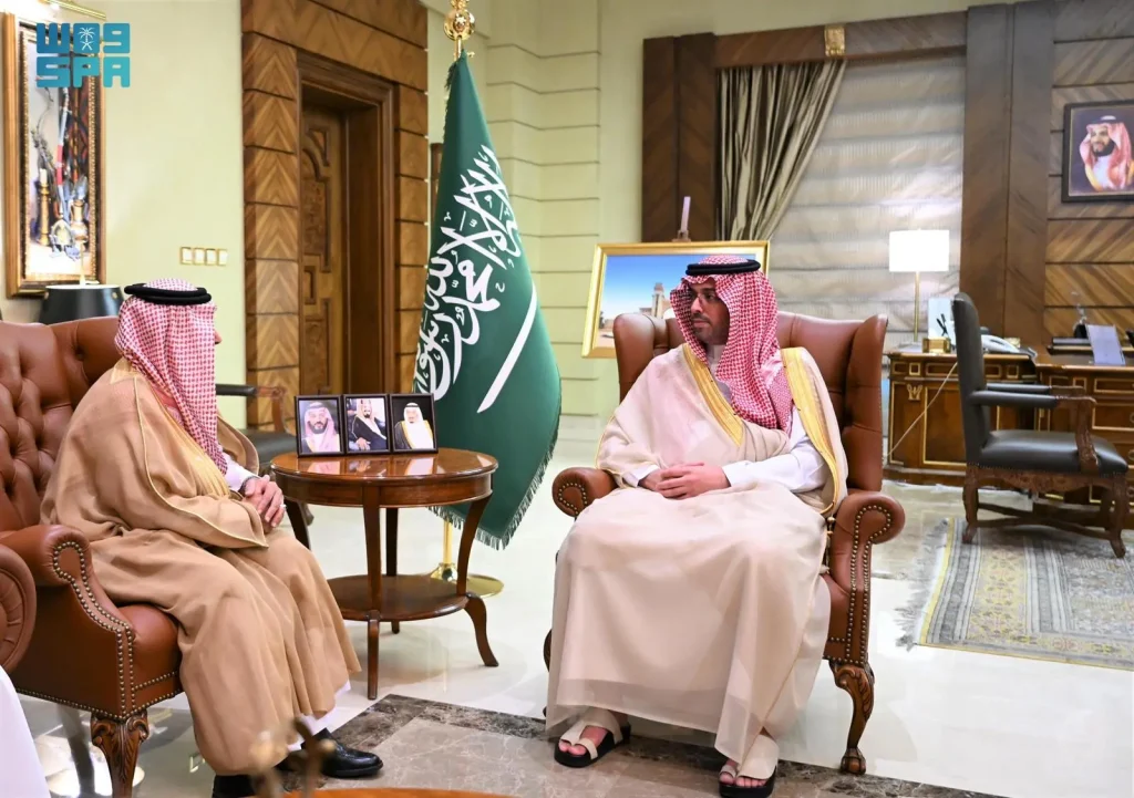 محافظ جدة يستقبل رئيس مجلس إدارة لجنة تراحم جدة