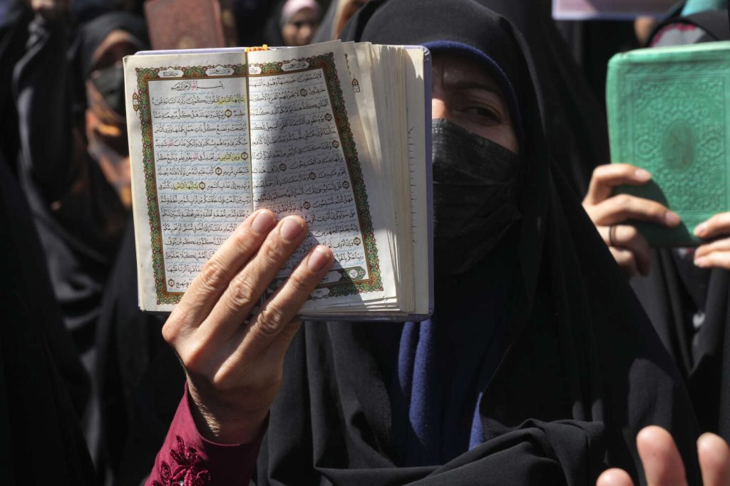 السويد تتهم إيران بشن هجوم إلكتروني بهدف “الانتقام” بسبب حرق القرآن الكريم